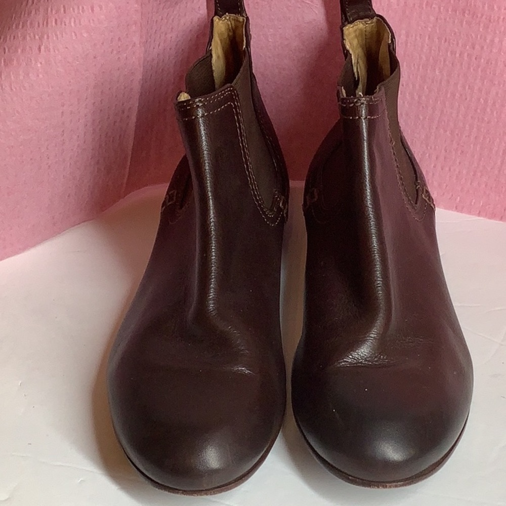 Frye Leather Jillian Chelsea Ankle Boots Flats